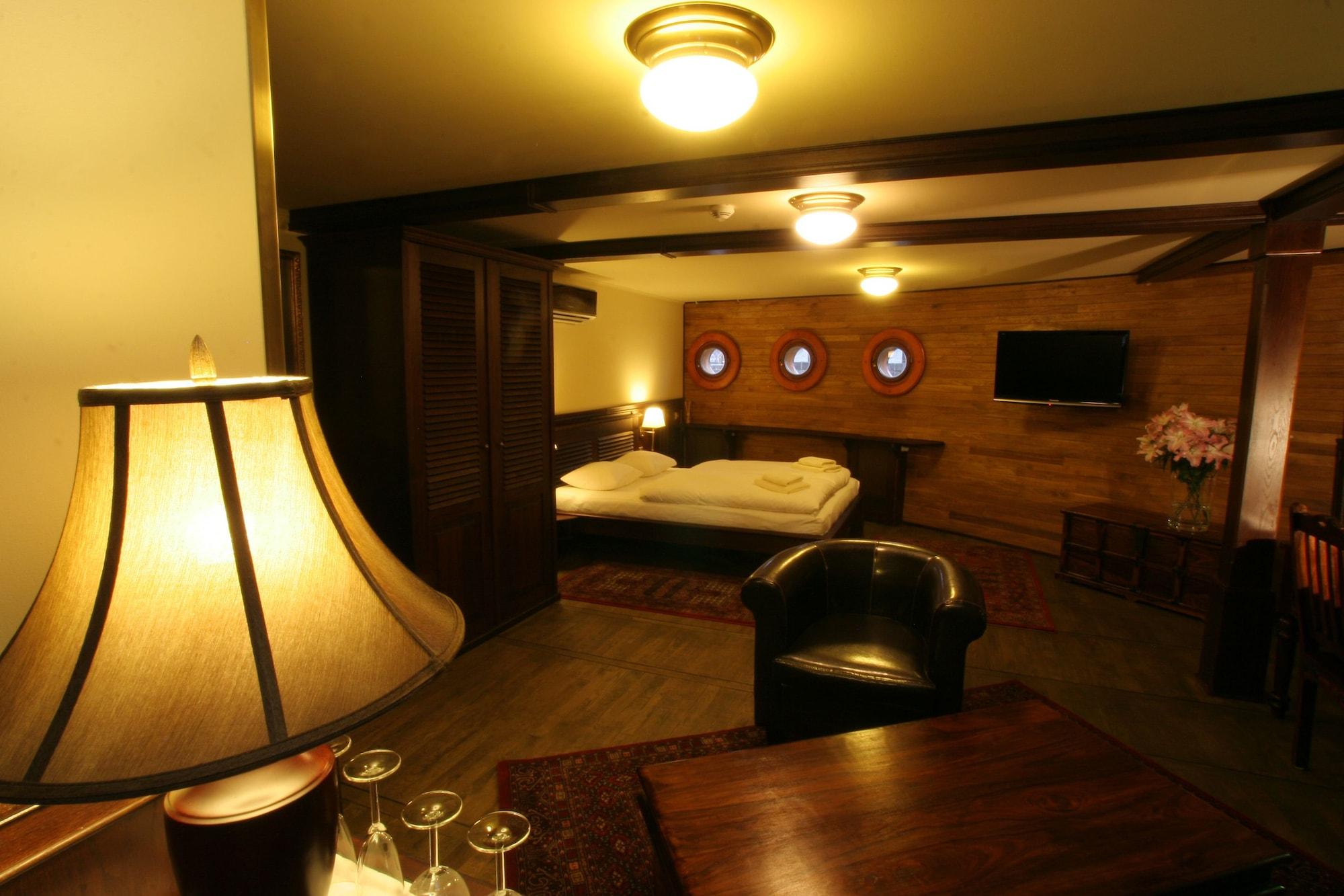 Boat Hotel Matylda Prague Ngoại thất bức ảnh