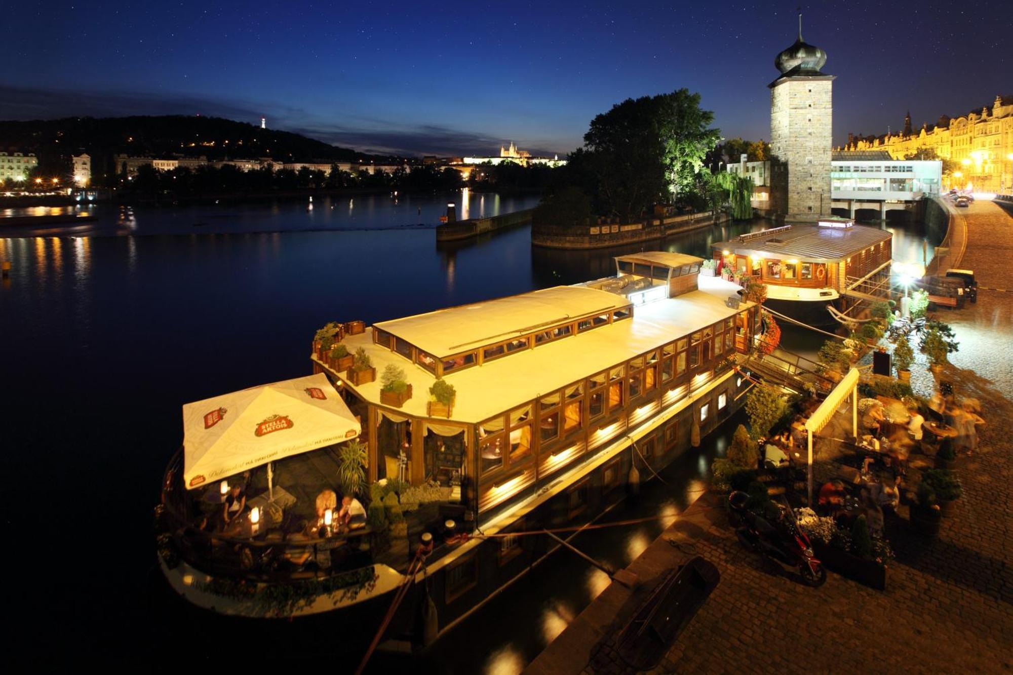 Boat Hotel Matylda Prague Ngoại thất bức ảnh